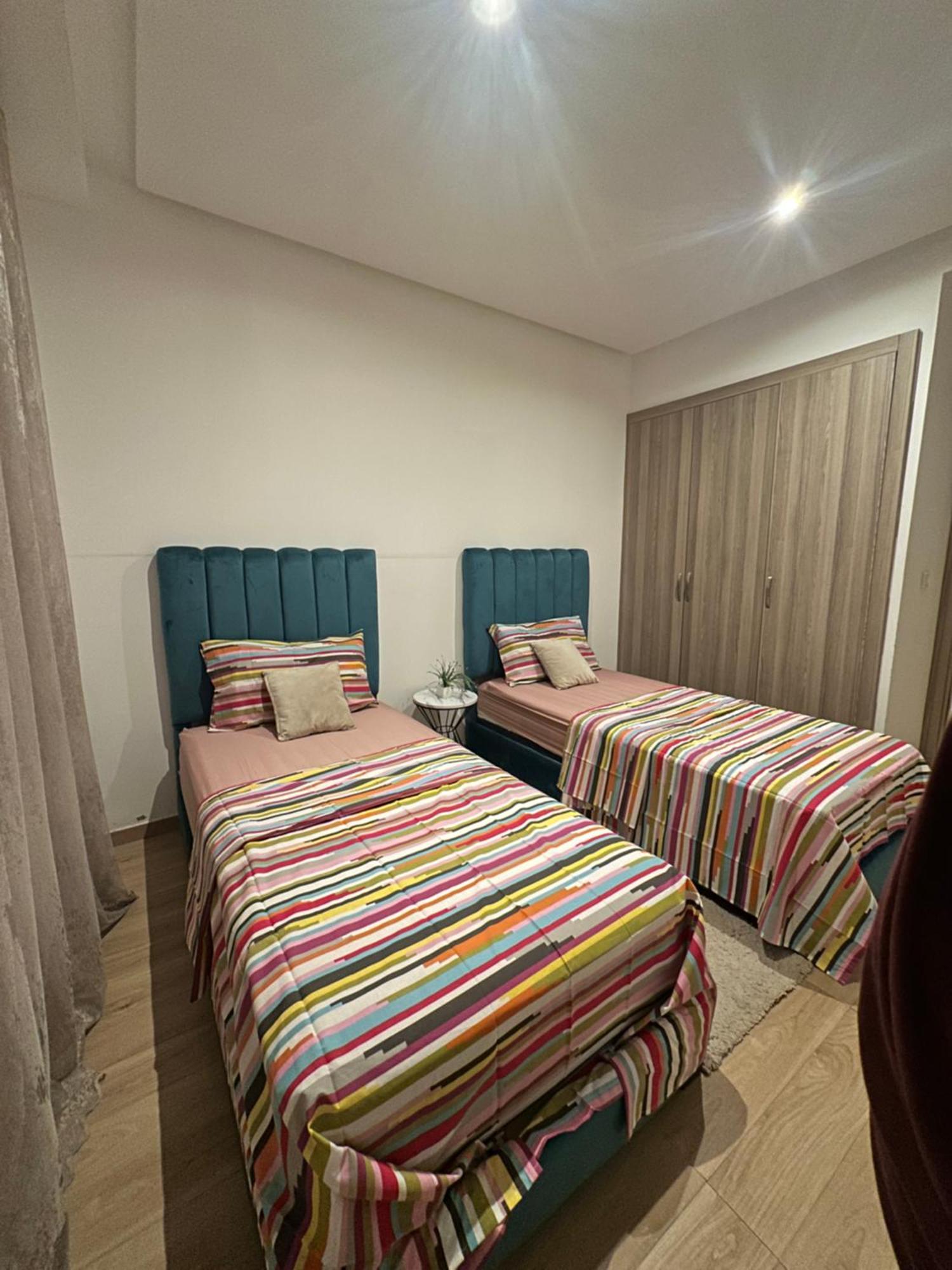 Luxury Family Appart 7 Pers - Checkpoint - Oujda Center Bagian luar foto
